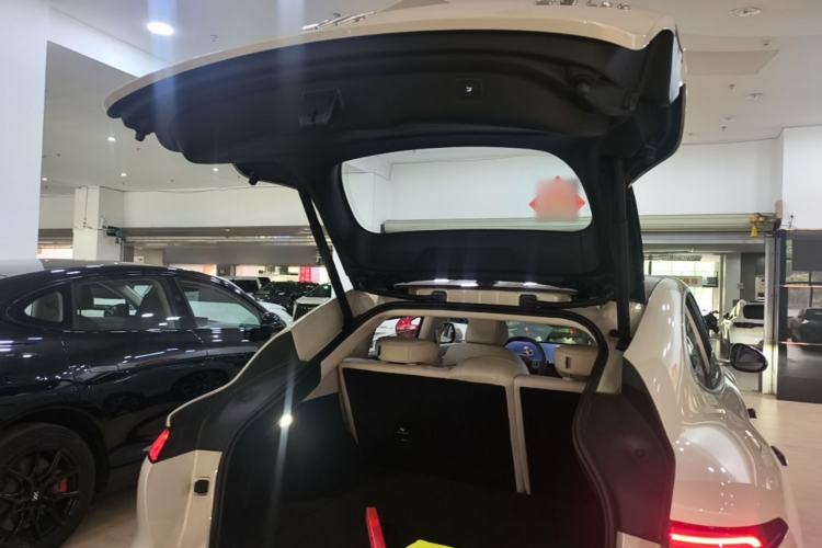 Used IM LS6 2026 Model Range-Extending 52 Max Trunk