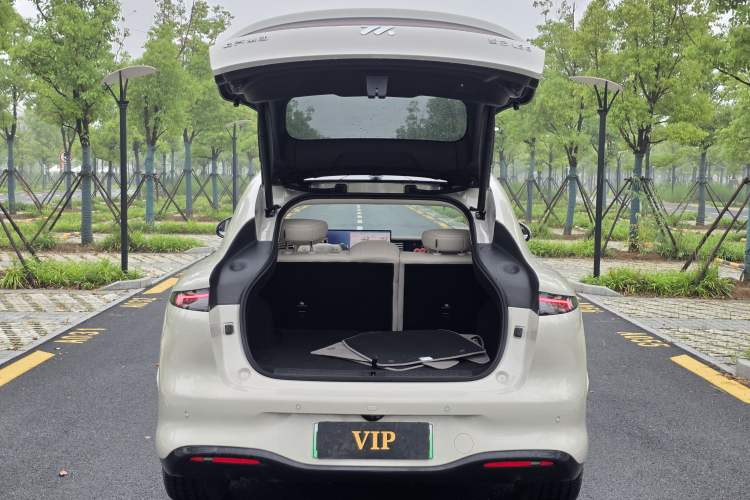 Used IM LS6 2026 Model Range-Extending 52 Max Trunk