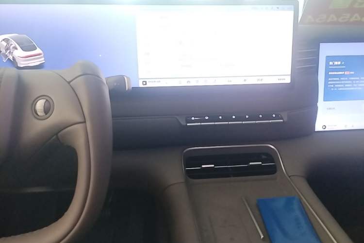 Used IM LS6 2026 Model Range-Extending 52 Max Audio And AC Panel