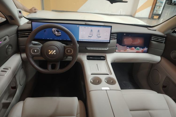 Used IM LS6 2026 Model Range-Extending 52 Max Center Console