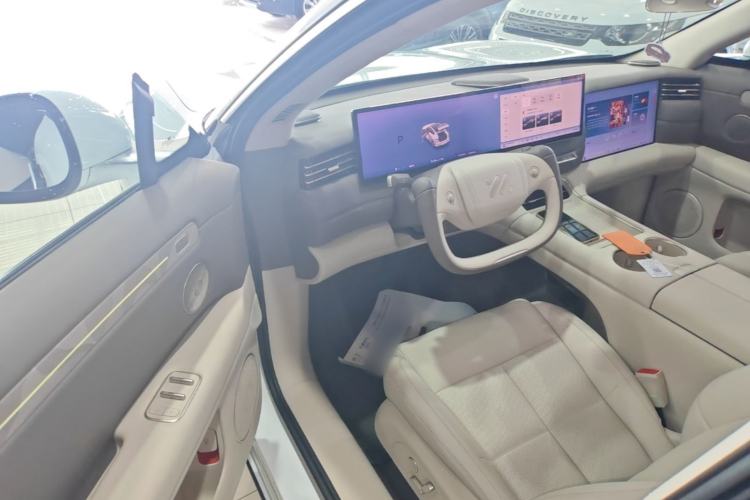 Used IM LS6 2026 Model Pure Electric Max Driver Seat