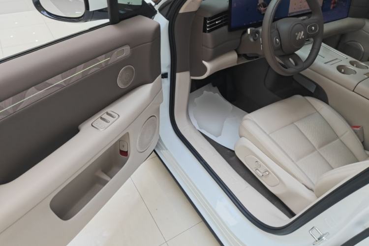 Used IM LS6 2026 Model Range-Extending 52 Max Driver Seat