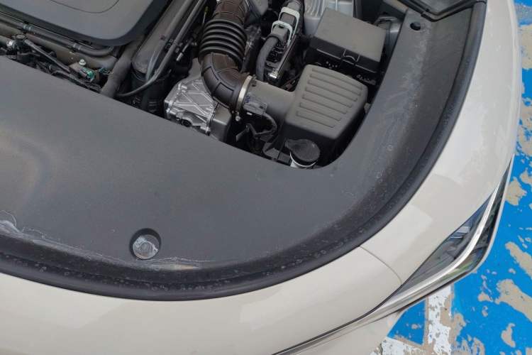 Used IM LS6 2026 Model Range-Extending 52 Max Engine Bay Left