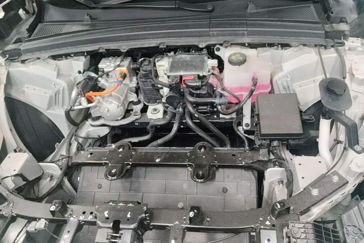 Used IM LS6 2026 Model Pure Electric Max Engine Bay