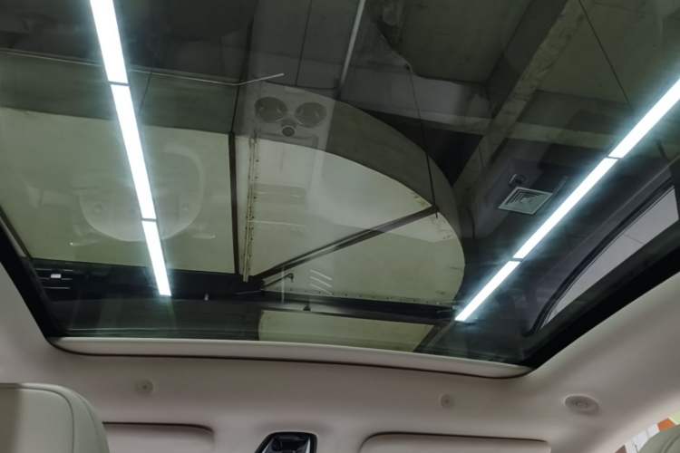 Used IM LS6 2026 Model Pure Electric Max Headliner