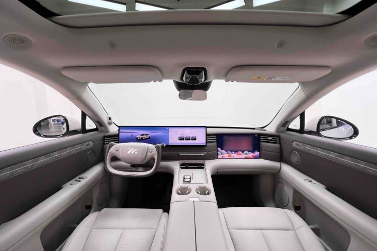 Used IM LS6 2026 Model Pure Electric Max Headliner