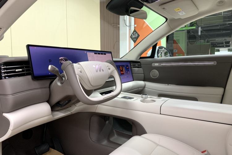 Used IM LS6 2026 Model Pure Electric Max Interior 1