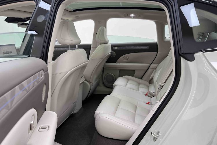 Used IM LS6 2026 Model Pure Electric Max Interior 2