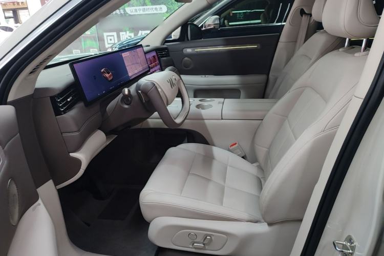 Used IM LS6 2026 Model Pure Electric Max Left Front Seat