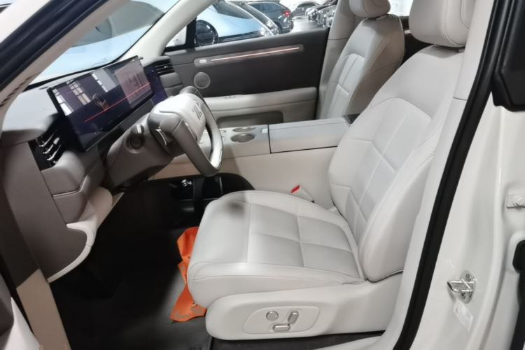 Used IM LS6 2026 Model Pure Electric Max Left Front Seat