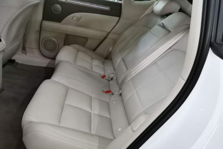 Used IM LS6 2026 Model Pure Electric Max Left Rear Seat