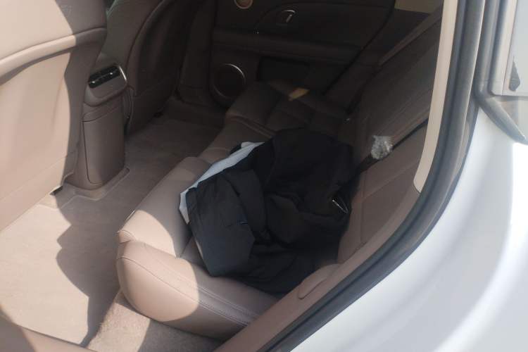 Used IM LS6 2026 Model Range-Extending 52 Max Left Rear Seat