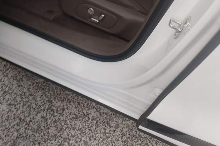 Used IM LS6 2026 Model Range-Extending 52 Max Left Side Sill
