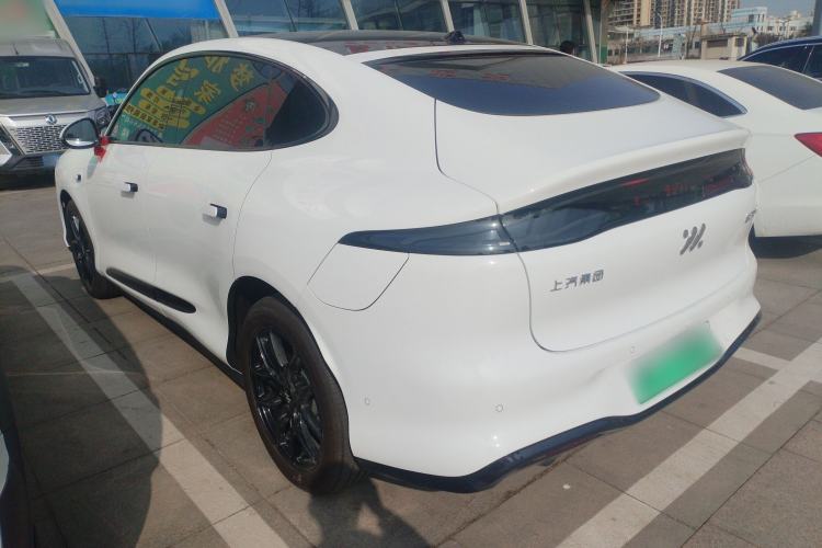 Used IM LS6 2026 Model Range-Extending 52 Max Rear Left 45 Deg