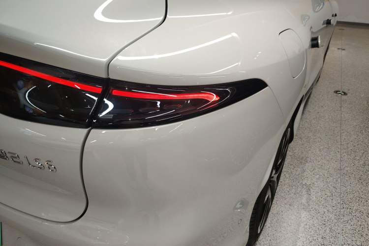Used IM LS6 2026 Model Range-Extending 52 Max Right Rear Taillight