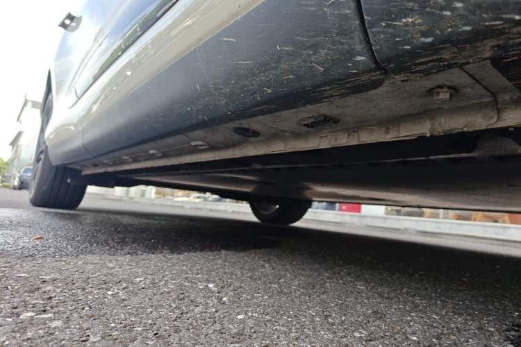 Used IM LS6 2026 Model Pure Electric Max Right Side Sill