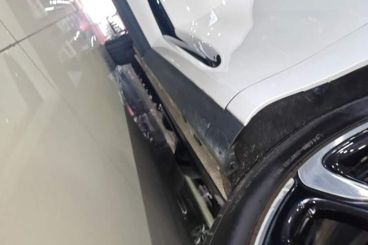 Used IM LS6 2026 Model Pure Electric Max Right Side Sill