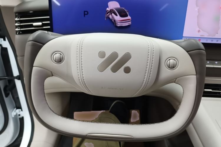 Used IM LS6 2026 Model Pure Electric Max Steering Wheel