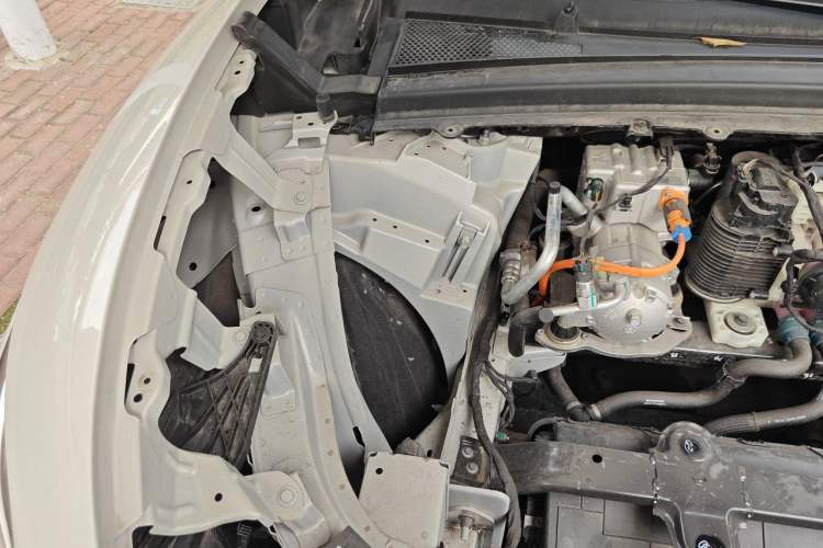 Used IM LS6 2026 Model Pure Electric Max Engine Bay Right