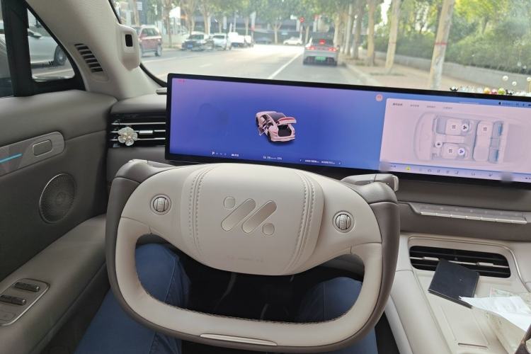 Used IM LS6 2026 Model Pure Electric Max Steering Wheel