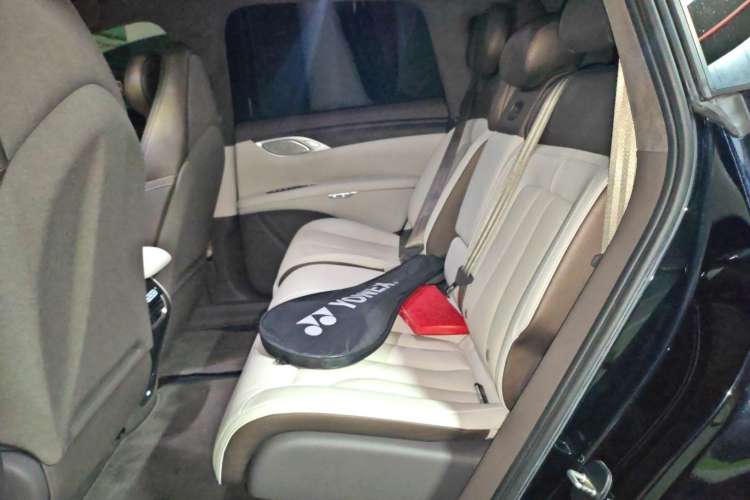 Used IM LS7 2023 100kWh Lux Rear-Drive Version Left Rear Seat
