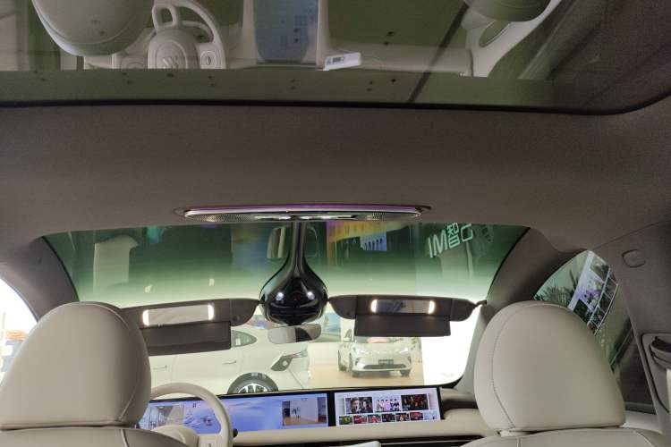 Used IM LS7 2025 New Edition Ultra Headliner