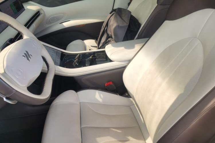 Used IM LS7  Left Front Seat