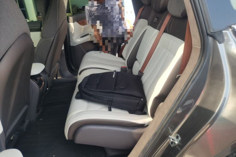 Used IM LS7  Left Rear Seat