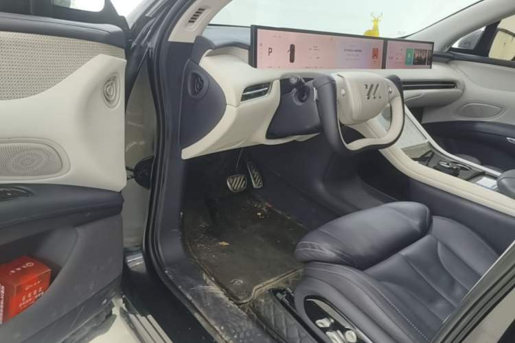Used IM LS7 2023 90 kWh Elite Rear-Drive Version Driver Seat