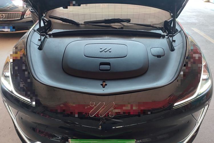 Used IM LS7 2023 90 kWh Elite Rear-Drive Version Engine Bay
