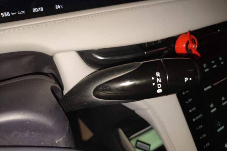 Used IM LS7 2023 90 kWh Elite Rear-Drive Version Gear Lever