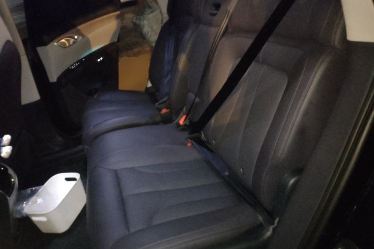 Used IM LS7 2023 90 kWh Elite Rear-Drive Version Left Rear Seat