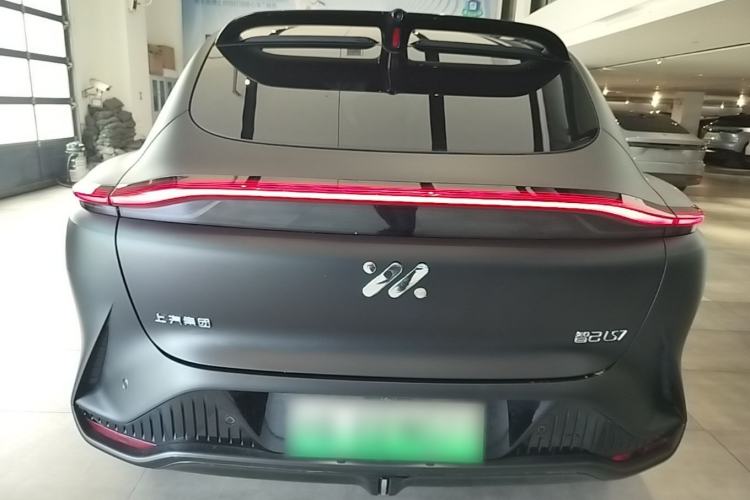 Used IM LS7 2023 90 kWh Elite Rear-Drive Version Rear