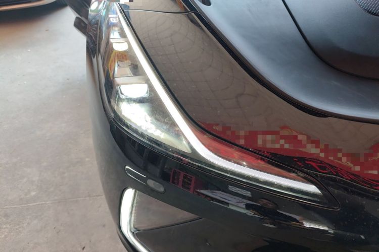 Used IM LS7 2023 90 kWh Elite Rear-Drive Version Right Front Headlight