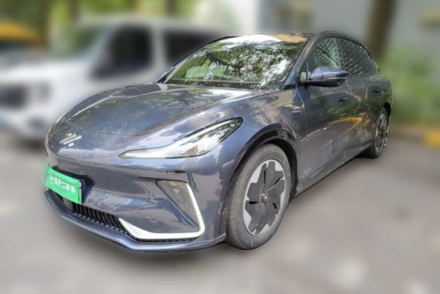 Used IM LS7 2023 100kWh Lux Rear-Drive Version