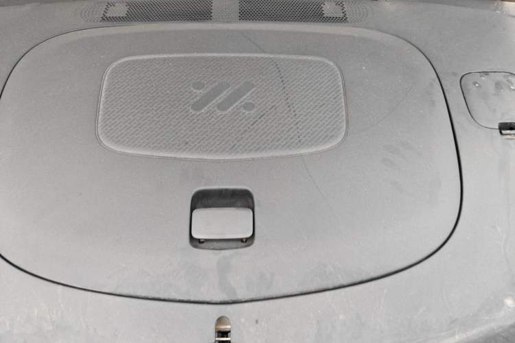 Used IM LS7 2023 90 kWh Elite Rear-Drive Version Engine Bay