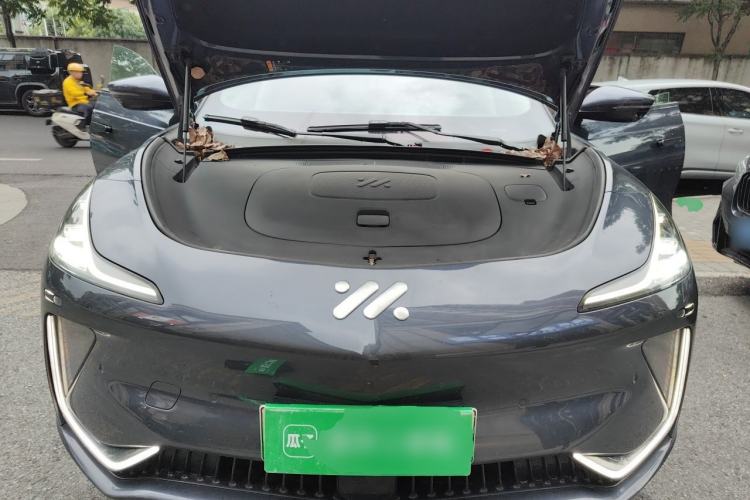 Used IM LS7 2023 90 kWh Elite Rear-Drive Version Engine Bay