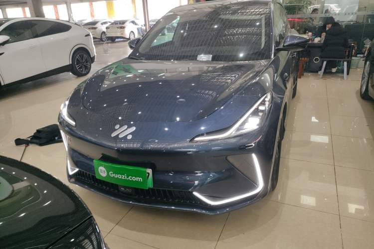 Used IM LS7 2023 100kWh Lux Rear-Drive Version Exterior 1