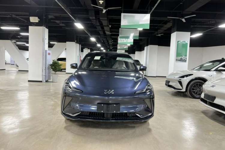 Used IM LS7 2023 100kWh Lux All-Wheel-Drive Version Exterior 1