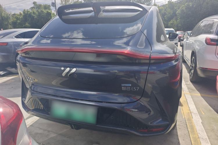 Used IM LS7 2023 90 kWh Elite Rear-Drive Version Exterior 4