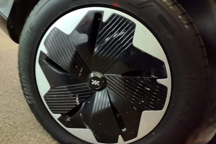 Used IM LS7 2023 77 kWh Urban Fit Rear-Wheel Drive Exterior 5