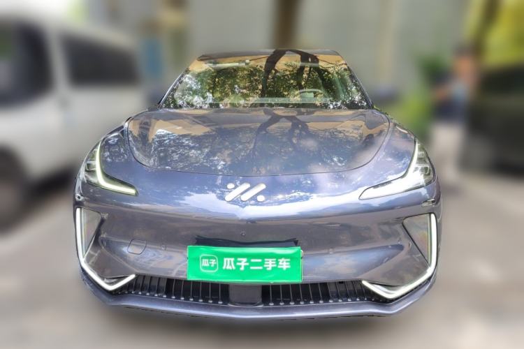 Used IM LS7 2023 100kWh Lux Rear-Drive Version Front