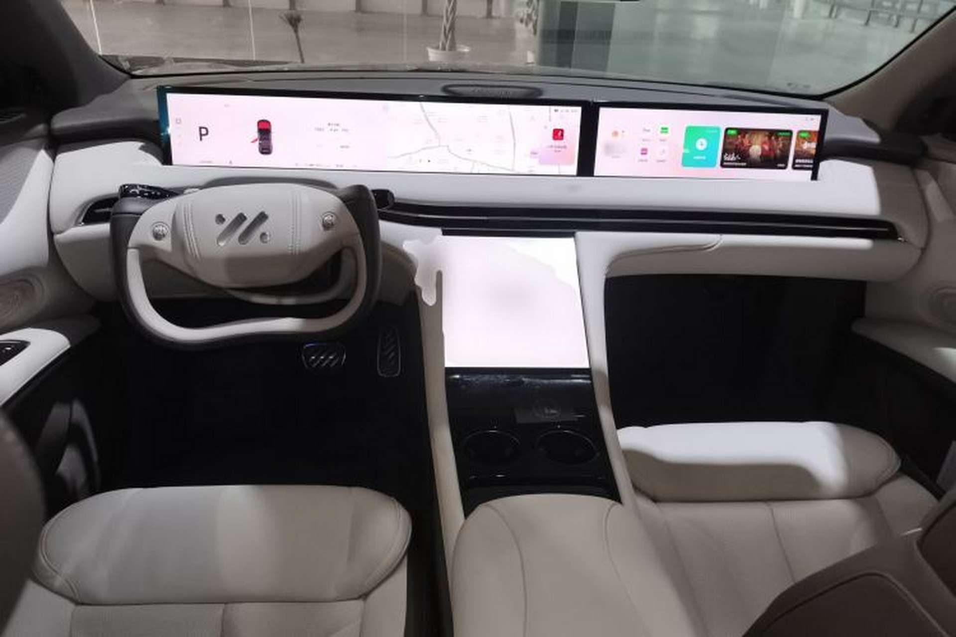 Used IM LS7 2023 90 kWh Elite Rear-Drive Version Interior 2