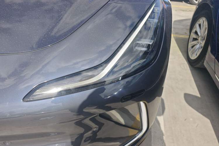 Used IM LS7 2023 90 kWh Elite Rear-Drive Version Left Front Headlight