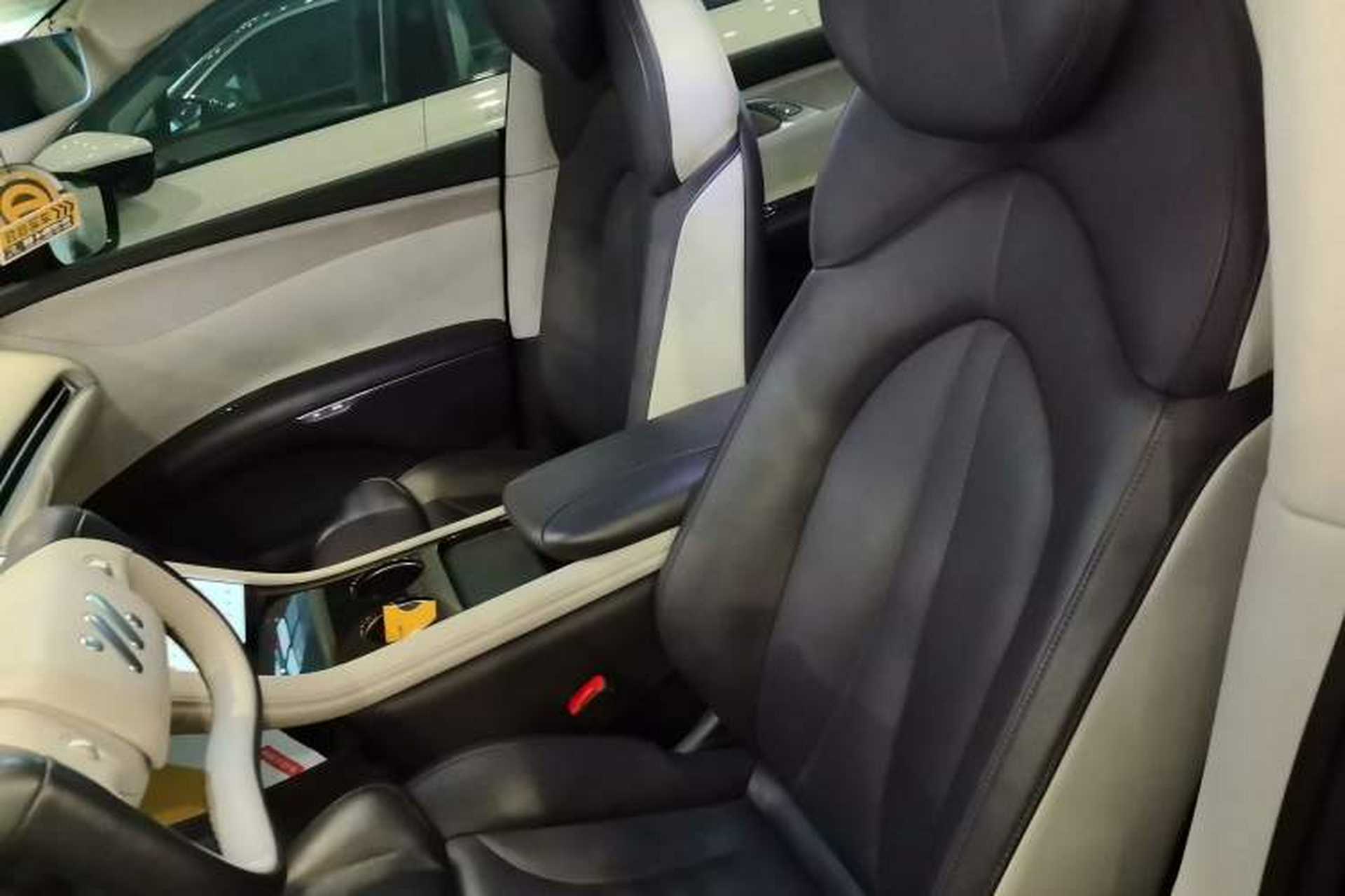 Used IM LS7 2023 77 kWh Urban Fit Rear-Wheel Drive Left Front Seat