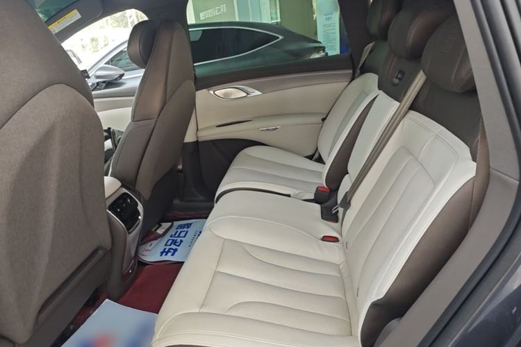 Used IM LS7 2023 90 kWh Elite Rear-Drive Version Left Rear Seat