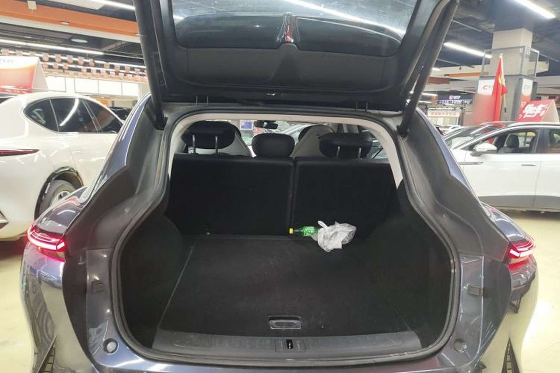 Used IM LS7 2023 77 kWh Urban Fit Rear-Wheel Drive Trunk