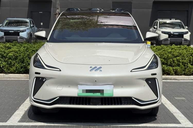 Used IM LS7 2023 100kWh Pro All-Wheel-Drive Version Exterior 7