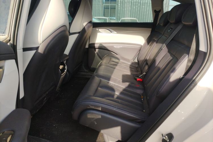 Used IM LS7 2023 77 kWh Urban Fit Rear-Wheel Drive Left Rear Seat