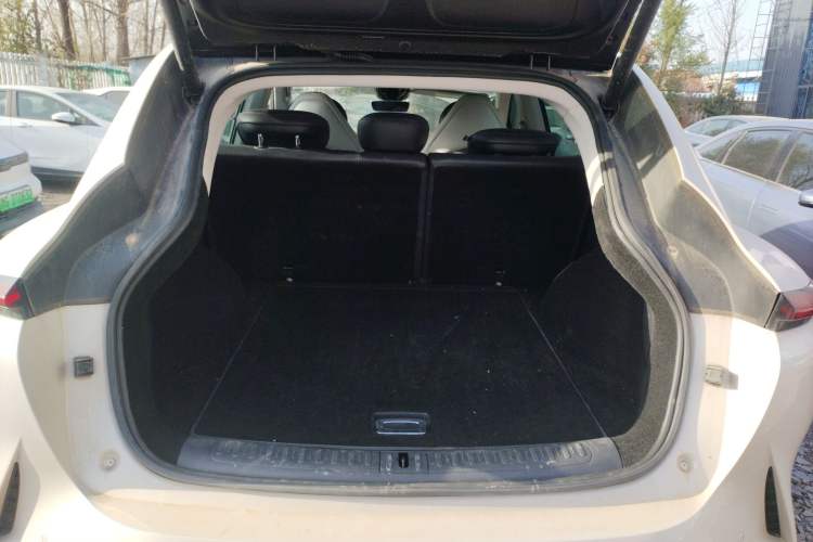 Used IM LS7 2023 77 kWh Urban Fit Rear-Wheel Drive Trunk